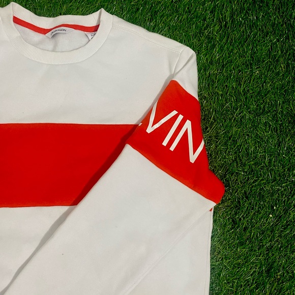 Calvinklein crewneck - Picture 2 of 4